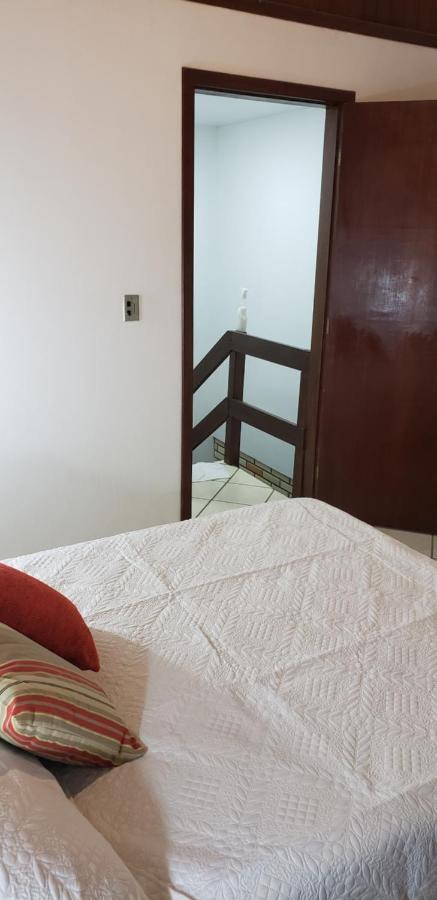Residencial Costumes Brasileiras Hotel Bombinhas Exterior photo