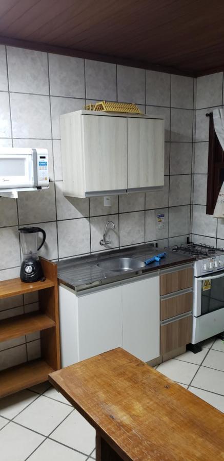 Residencial Costumes Brasileiras Hotel Bombinhas Exterior photo